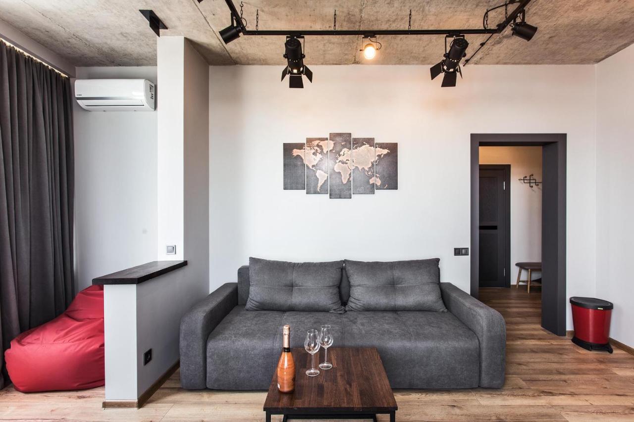 Arcadia Loft Style Apartment Odesa Exterior photo