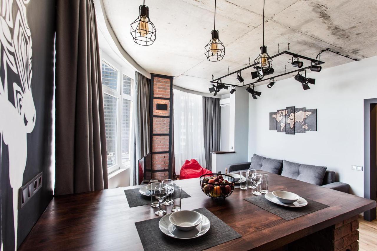 Arcadia Loft Style Apartment Odesa Exterior photo